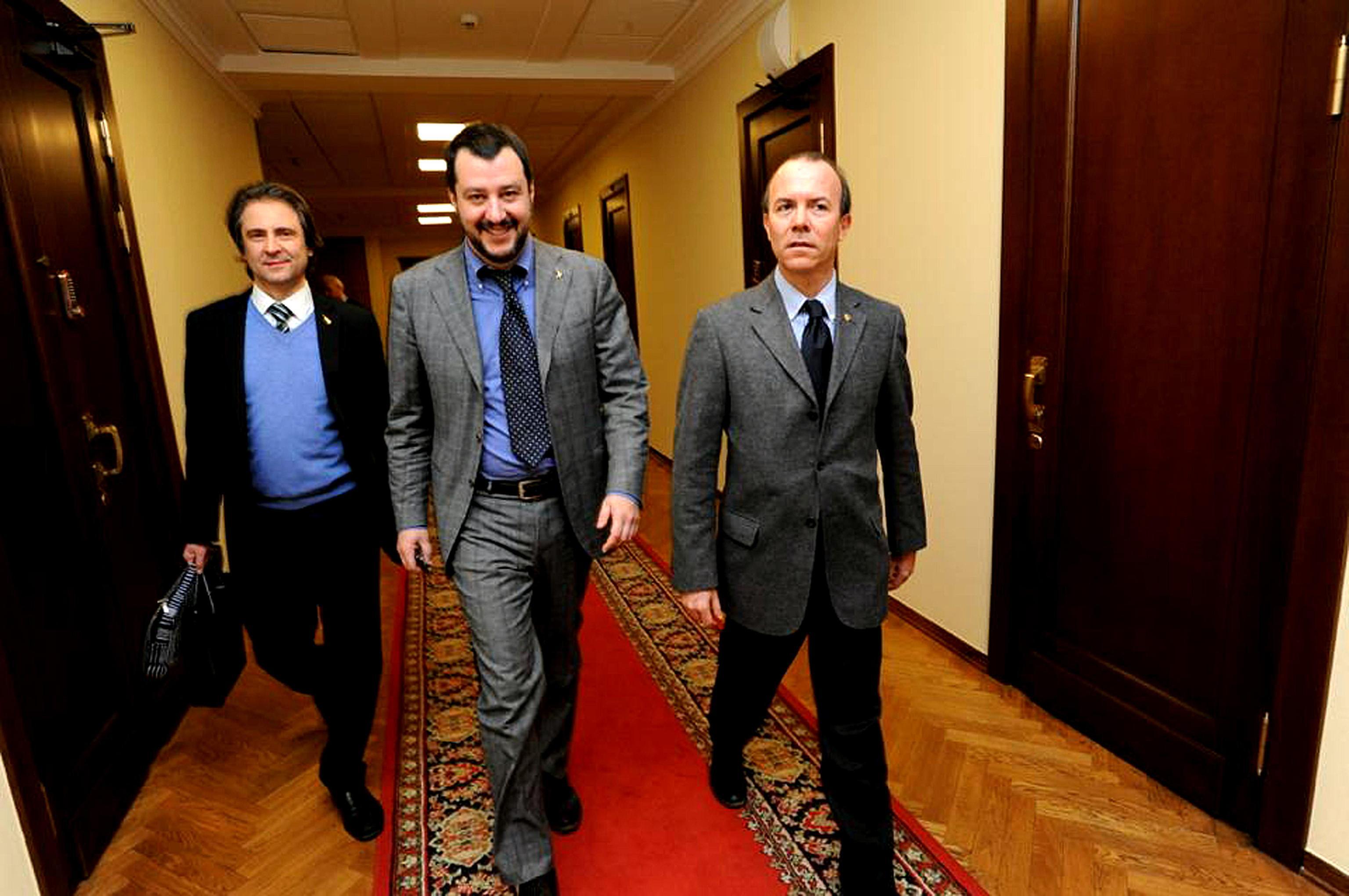 Ecco la mail del Viminale: “Savoini va accreditato”, Salvini: “Non l’ho inviata io”