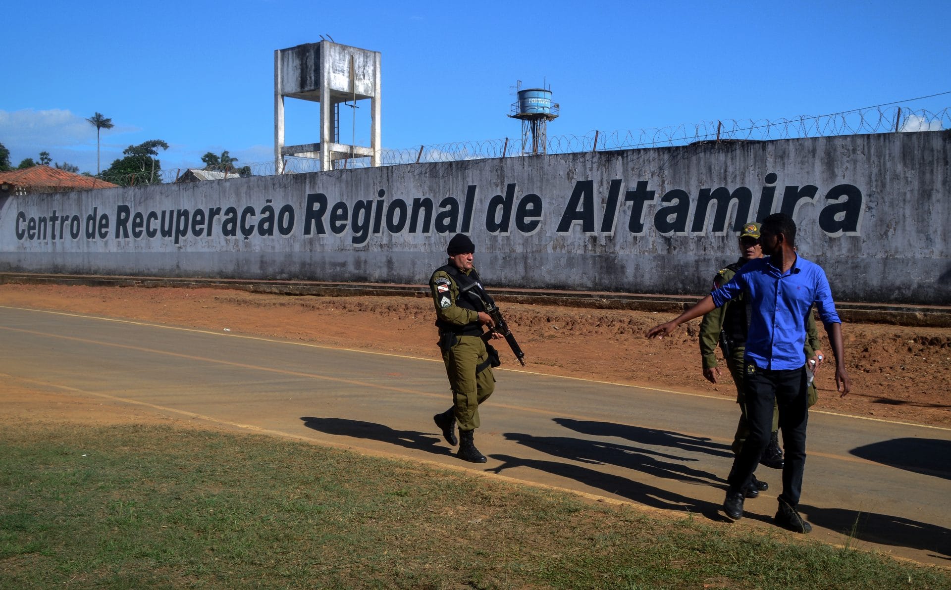 Brasile, rivolta in carcere: 57 morti, 16 decapitati