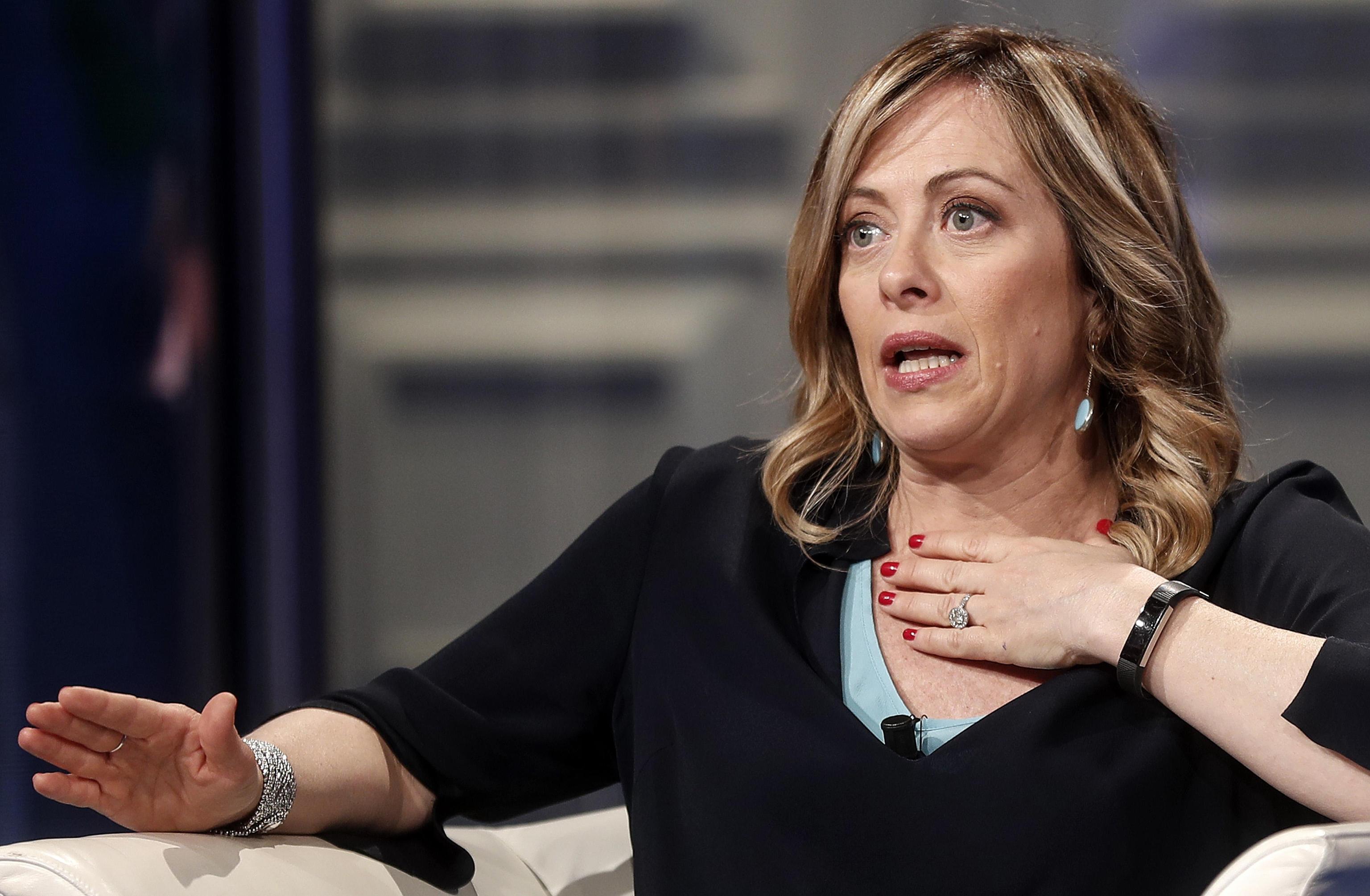 Governo, Meloni: “Subito al voto e poi FdI-Lega per 5 anni”