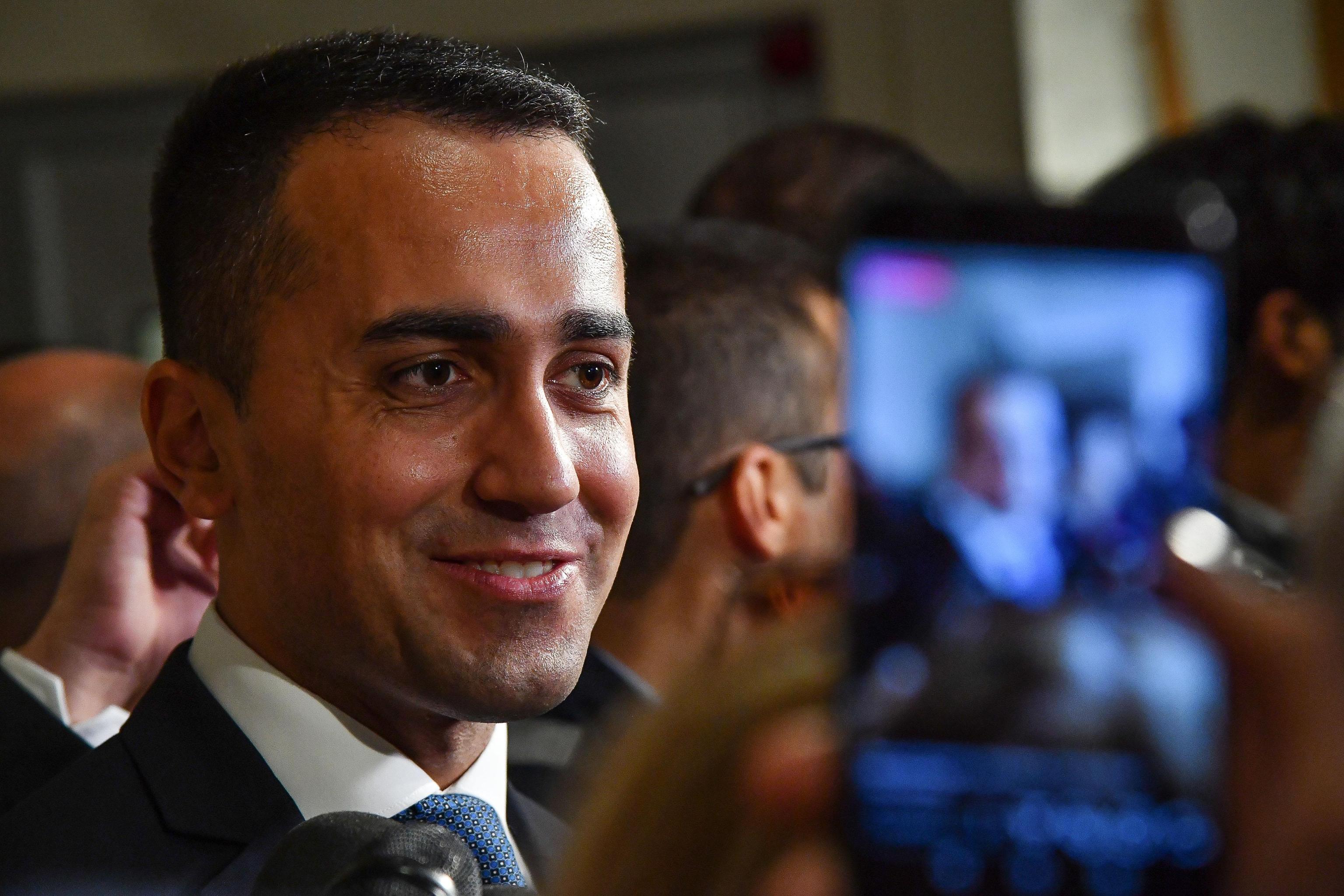 M5s: da “uno vale uno” a “vale tutto”