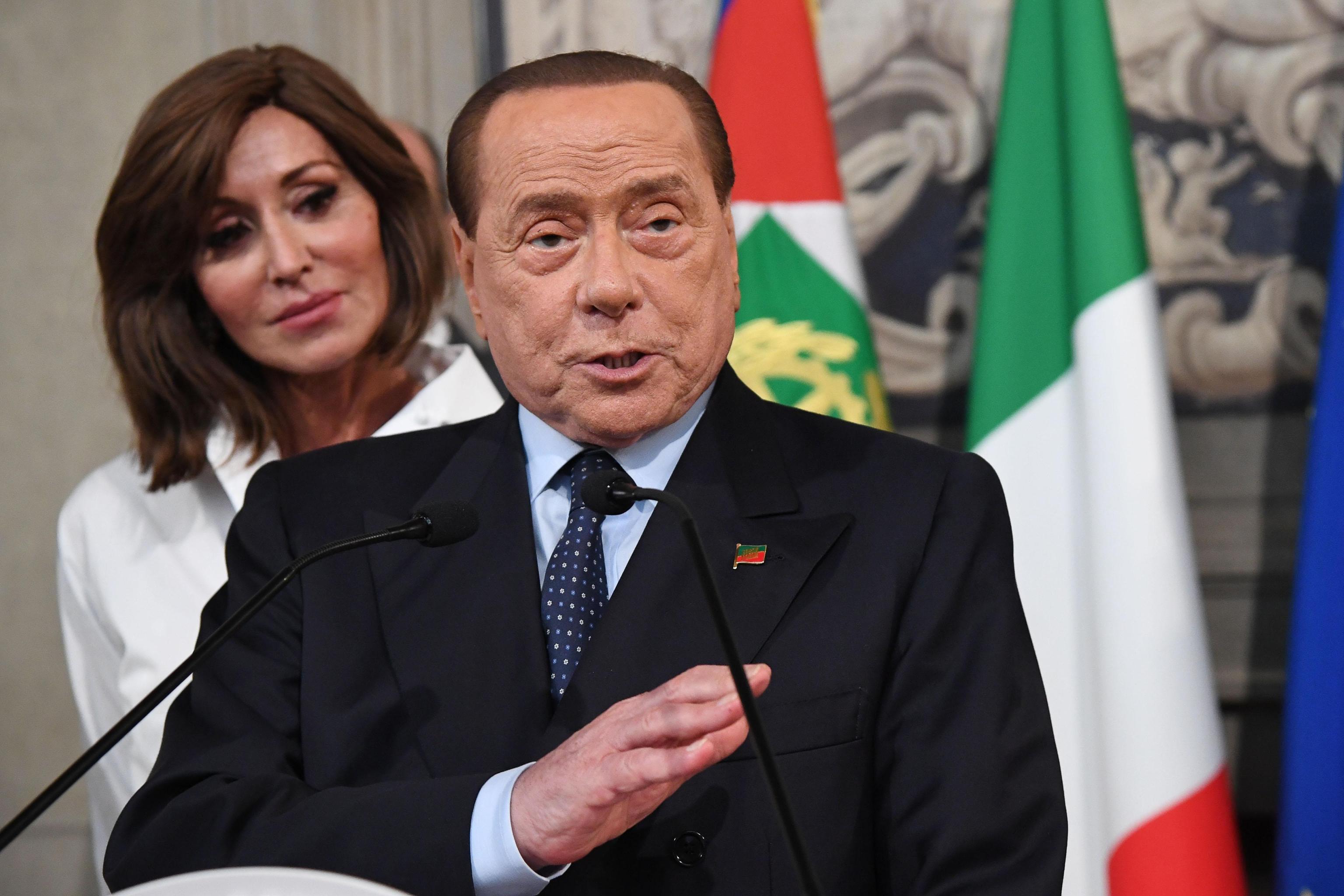 Tocca a Berlusconi liberarci dal sovranismo? 