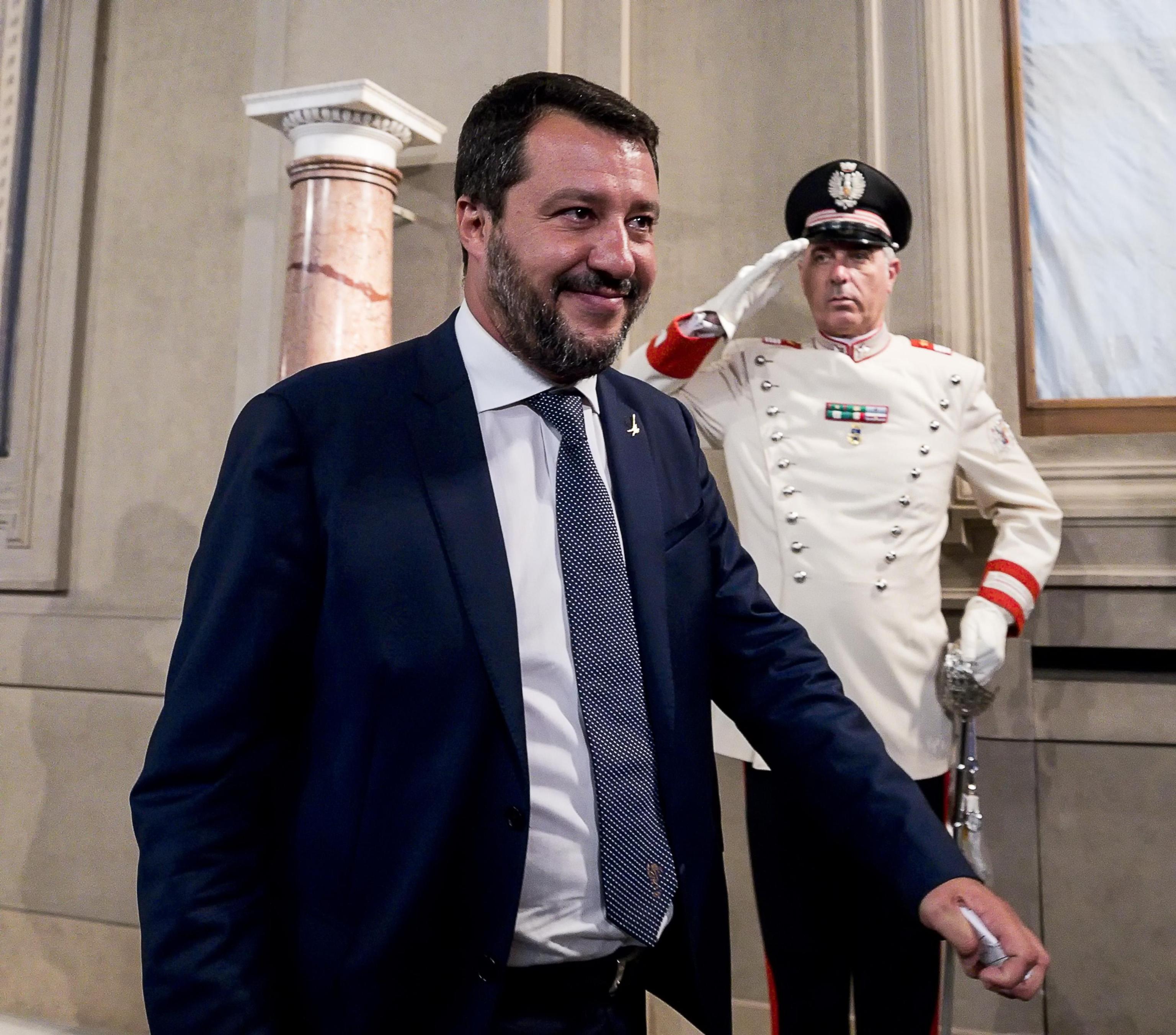 Un uomo, un alibi, un disastro  