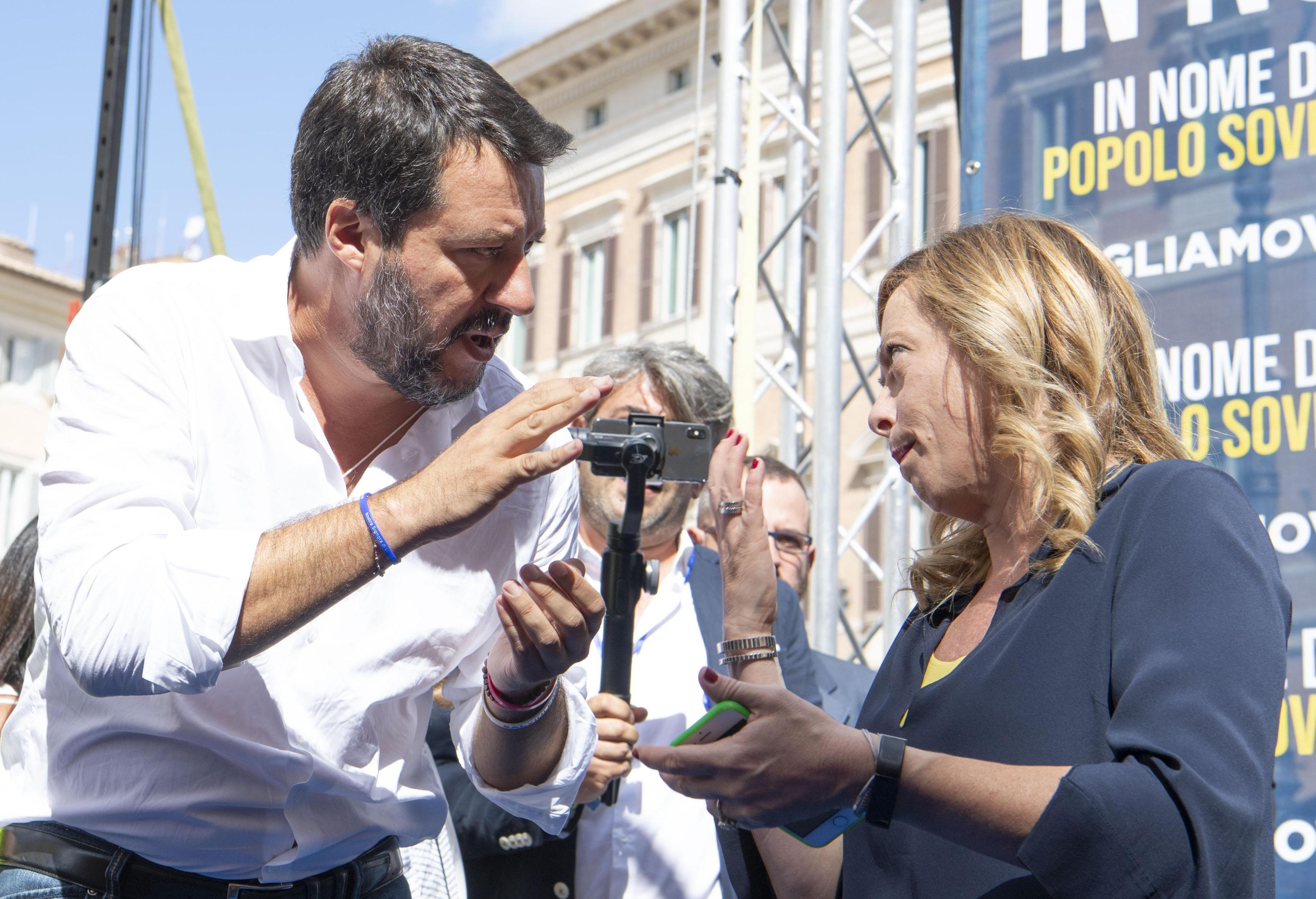 Tutti in piazza