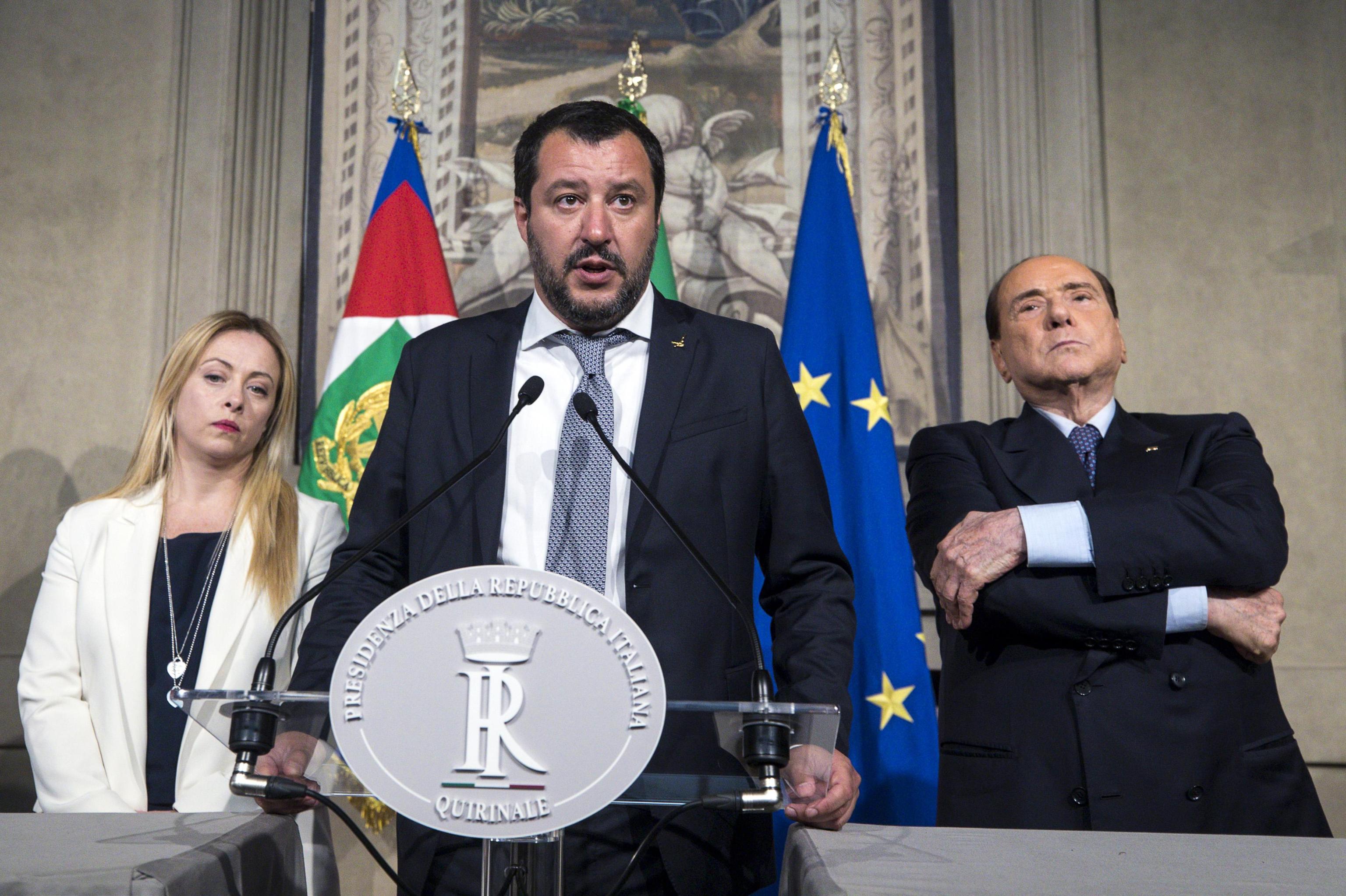Centrodestra, il mestiere dell’opposizione
