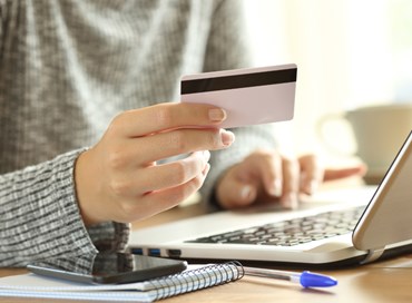 Banche, da domani addio definitivo alle chiavette