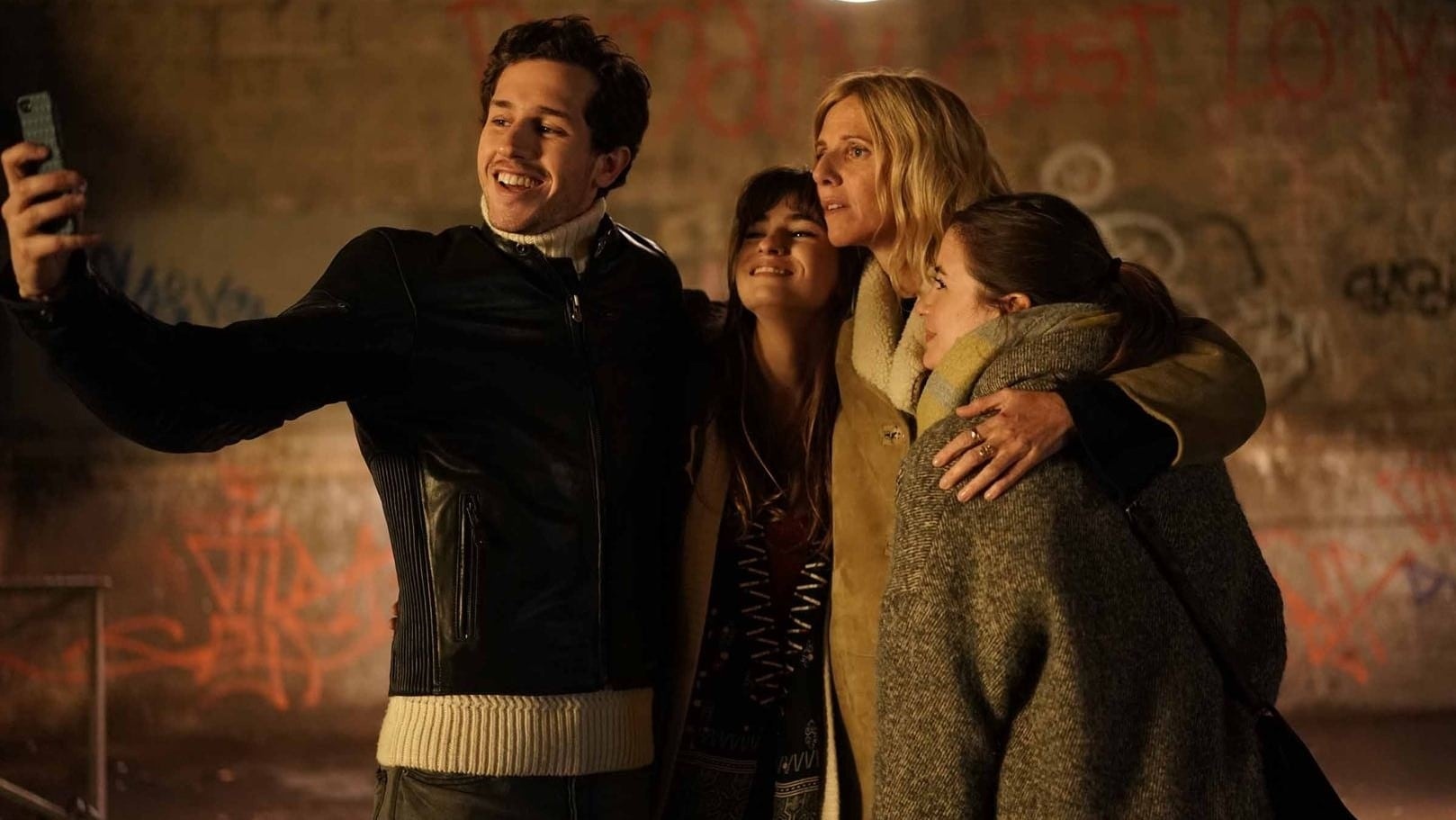 “Selfie in famiglia”, storie di giovani adulti