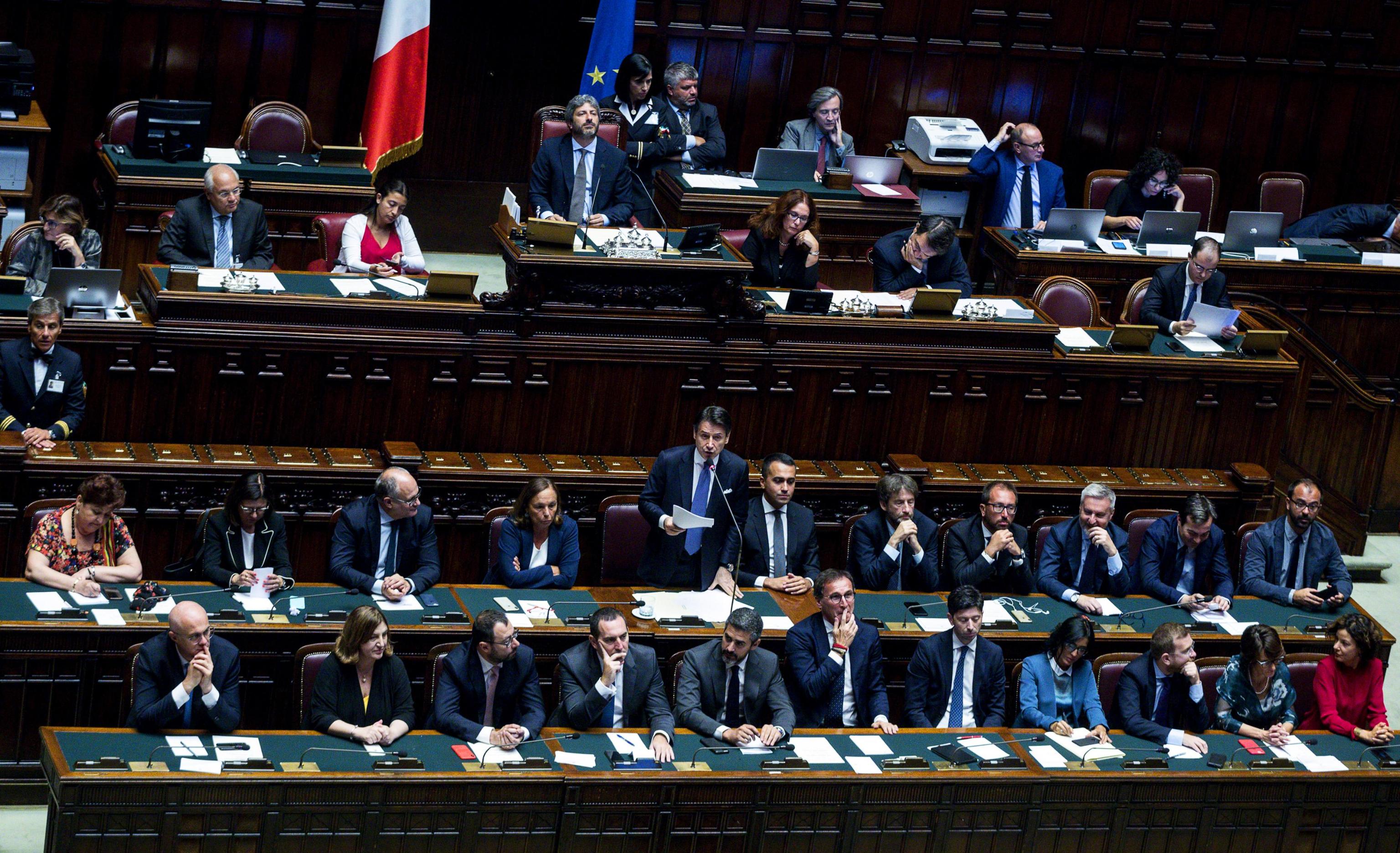 E questa sarebbe la maggioranza per salvarci