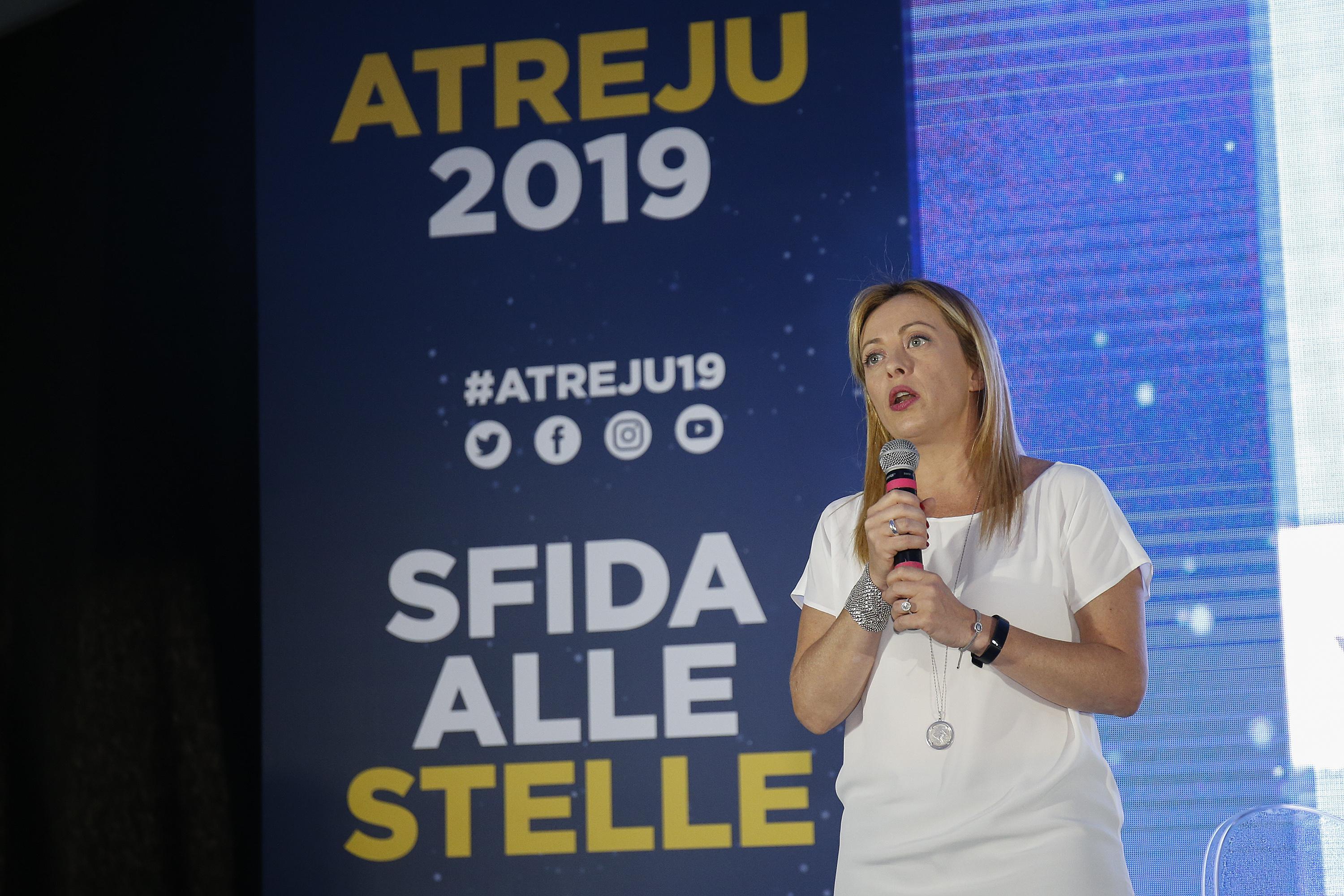 Una storia d’infinita sudditanza