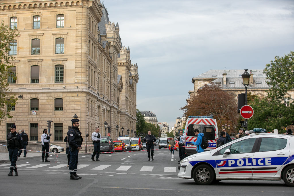 Il terrorismo endogeno della Francia