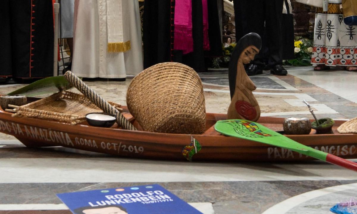 Intanto i cristiani muoiono