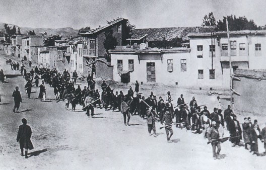 Il genocidio degli armeni, riconosciuto dagli Usa, agita Erdoğan 