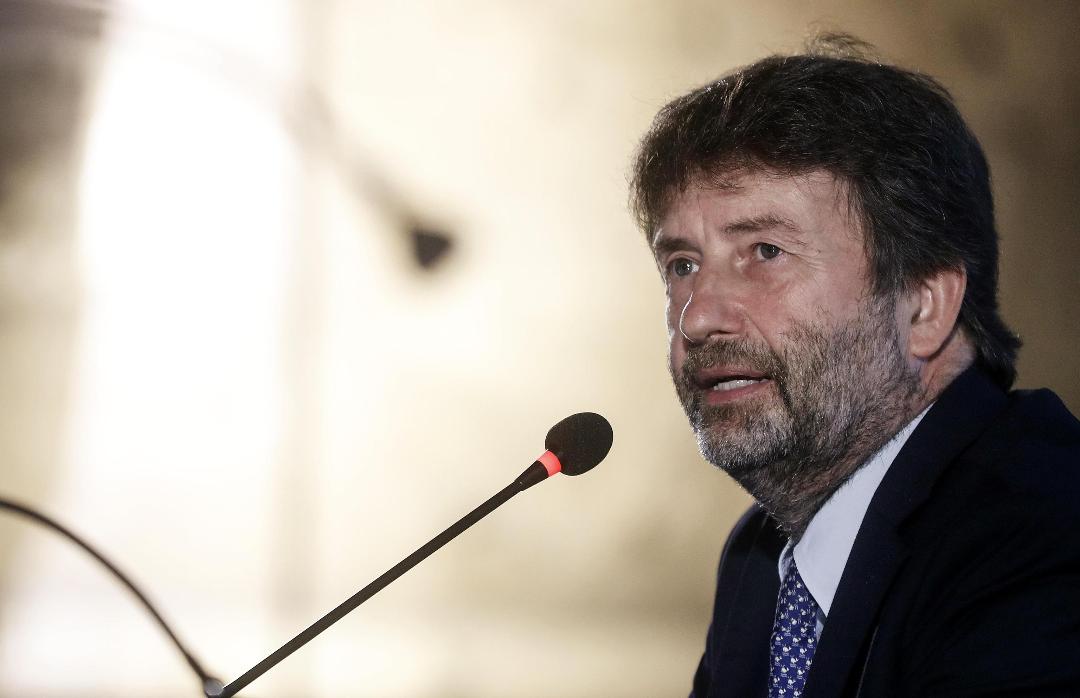 Franceschini lancia un nuovo patto con Renzi e M5s 