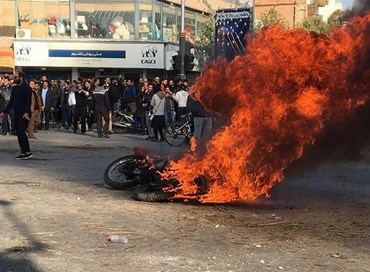 Iran a ferro e fuoco
