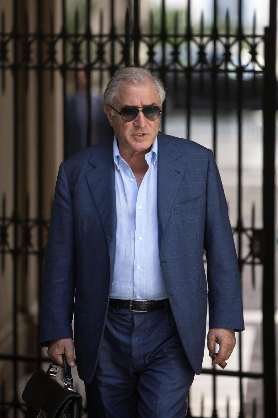 Dell’Utri libero ma “per ora non vuole uscire”