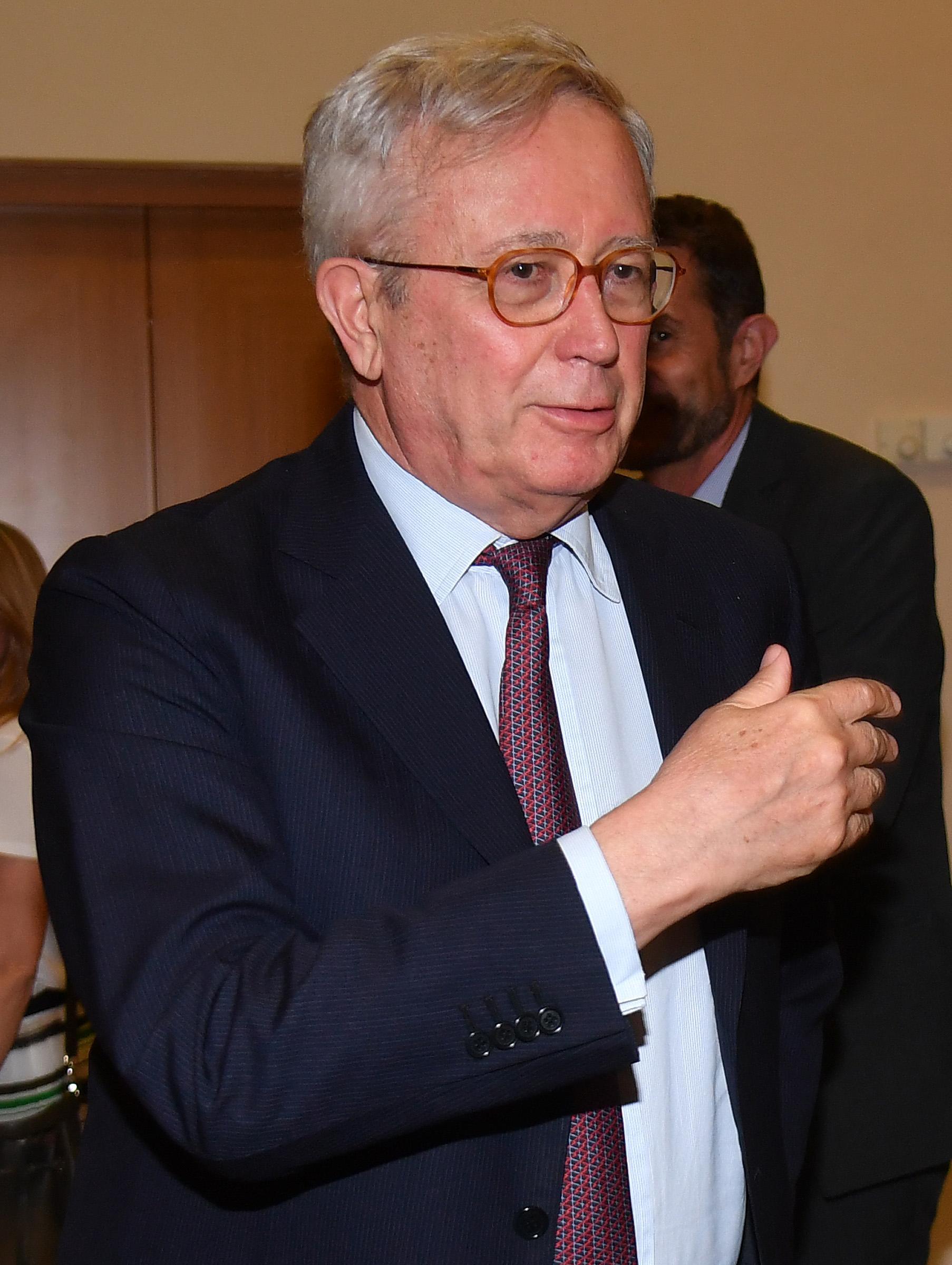 Mes, Tremonti e Salvini attaccano Conte