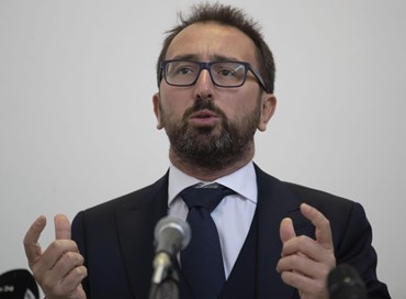 Un referendum per tagliare Bonafede