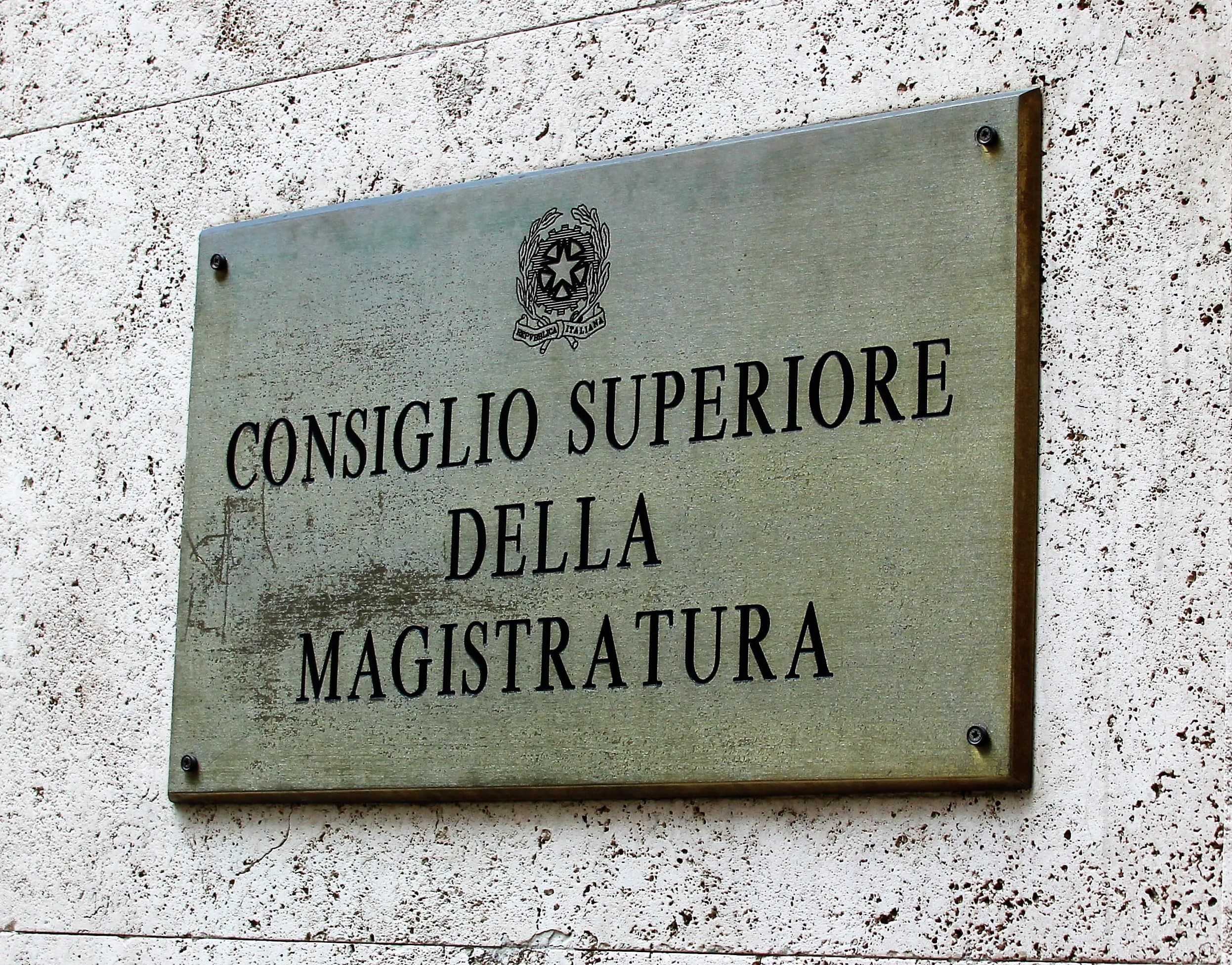 L’evidente squilibrio della separazione dei poteri