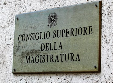 L’evidente squilibrio della separazione dei poteri