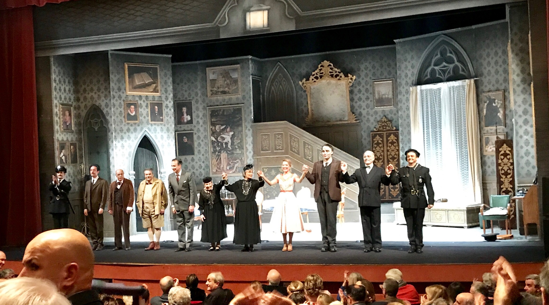 Al Quirino “Arsenico e vecchi merletti” e un parterre d’eccezione