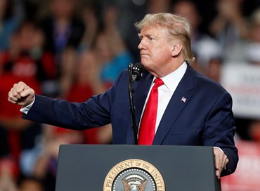Usa, Camera limita “simbolicamente” i poteri di guerra di Trump