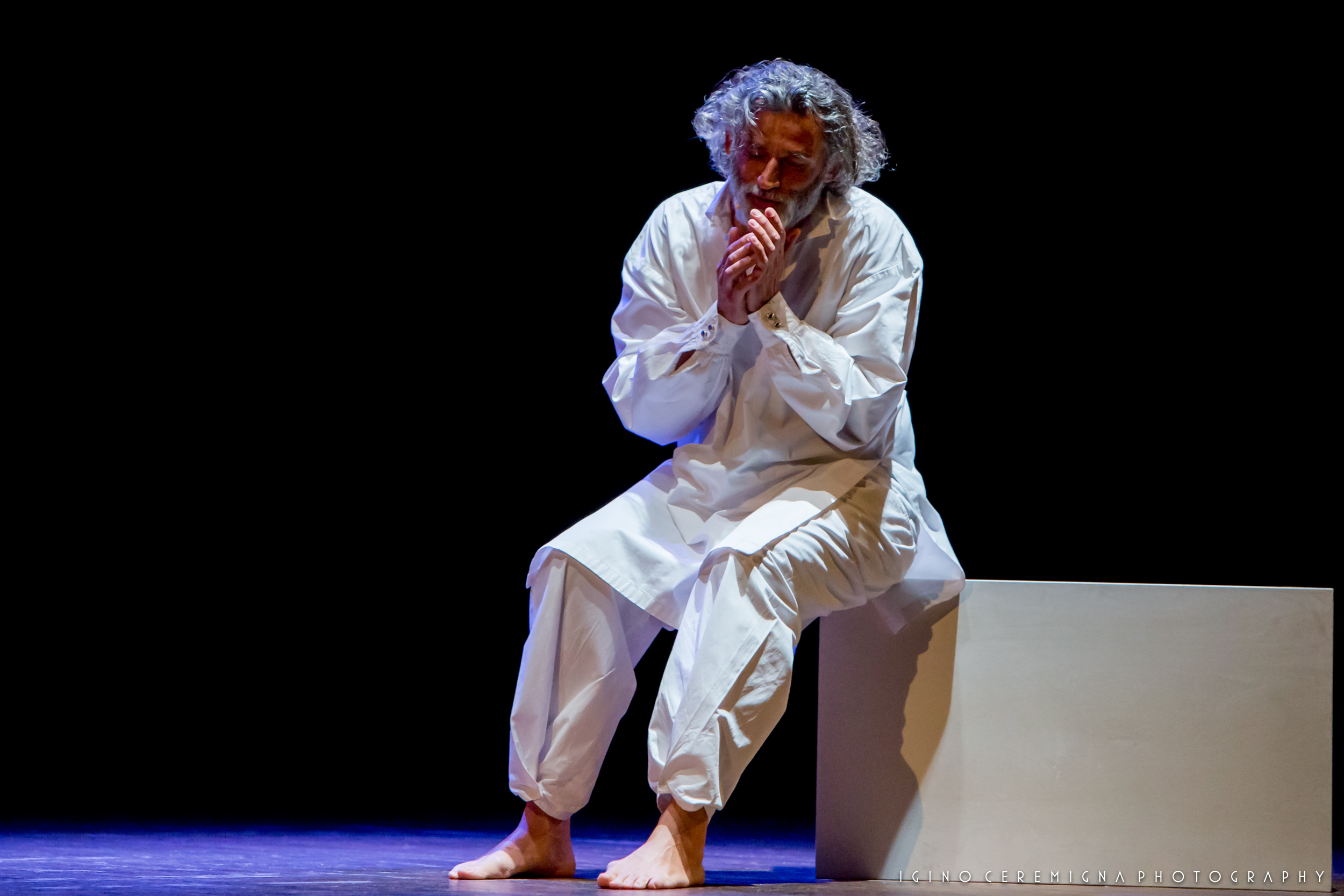 Enrico Lo Verso in tour con “Uno Nessuno Centomila” 