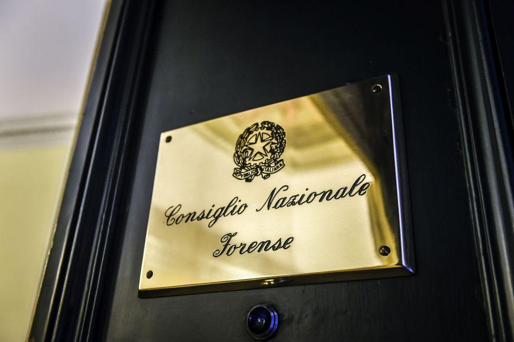 Il Cnf dà una mano contro gli avvocati