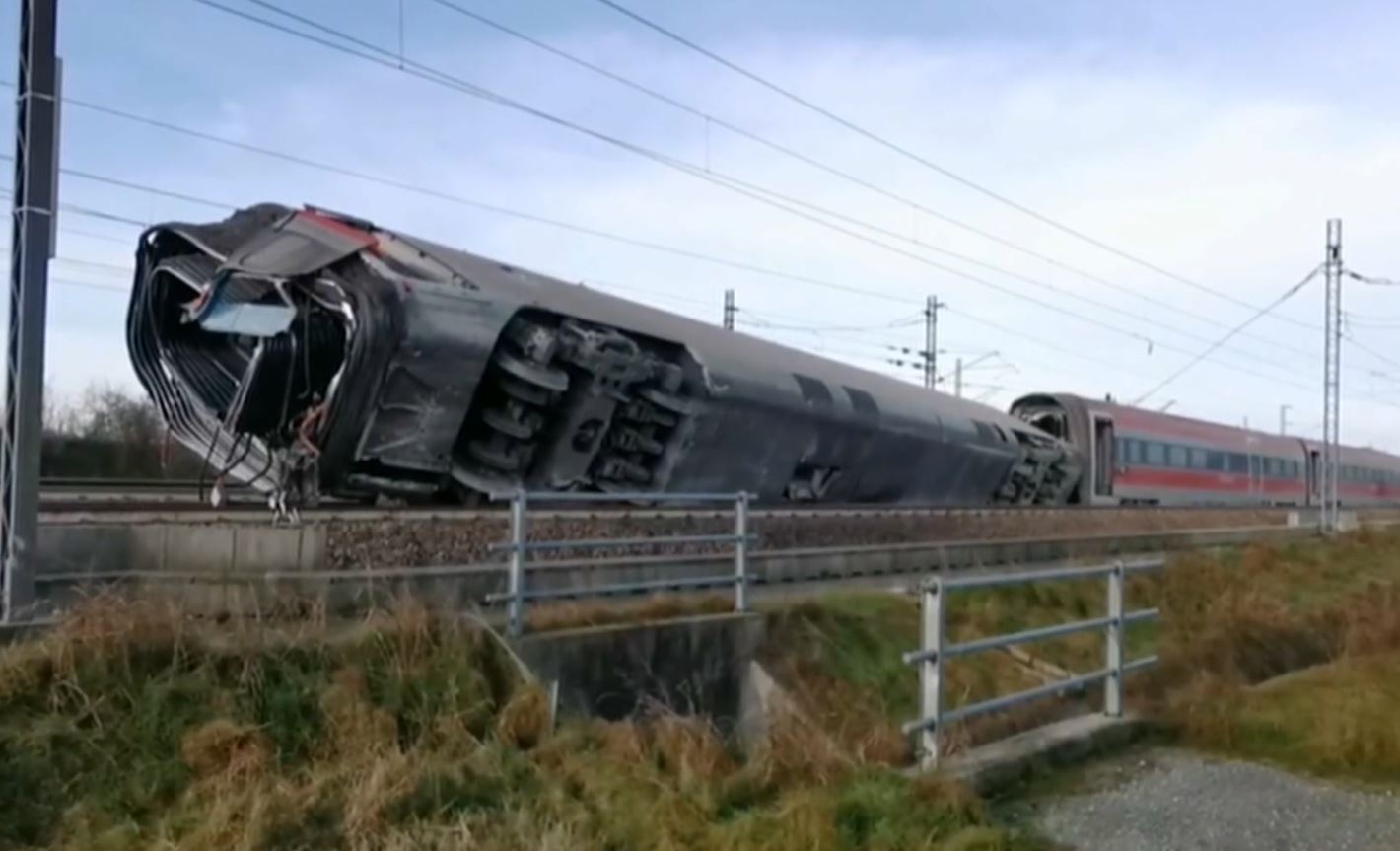 Frecciarossa deraglia a Lodi: due morti e 31 feriti