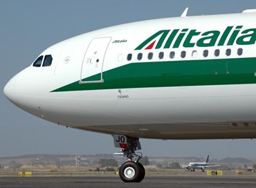 Alitalia, Gualtieri: “No a nuovo prestito, ora risanamento”