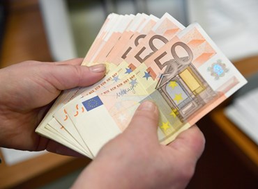 Istat: la crescita più bassa dal 2014