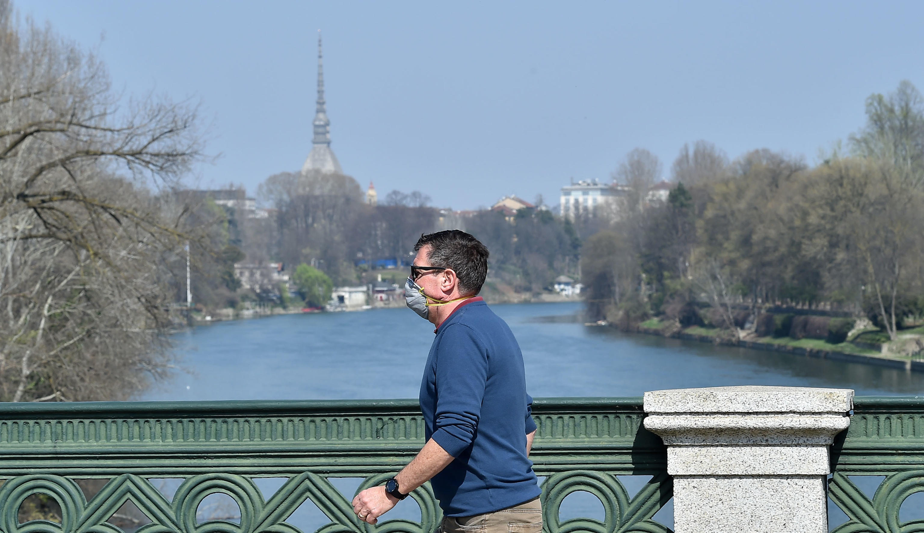 Teniamoci stretti i nostri presidi di libertà