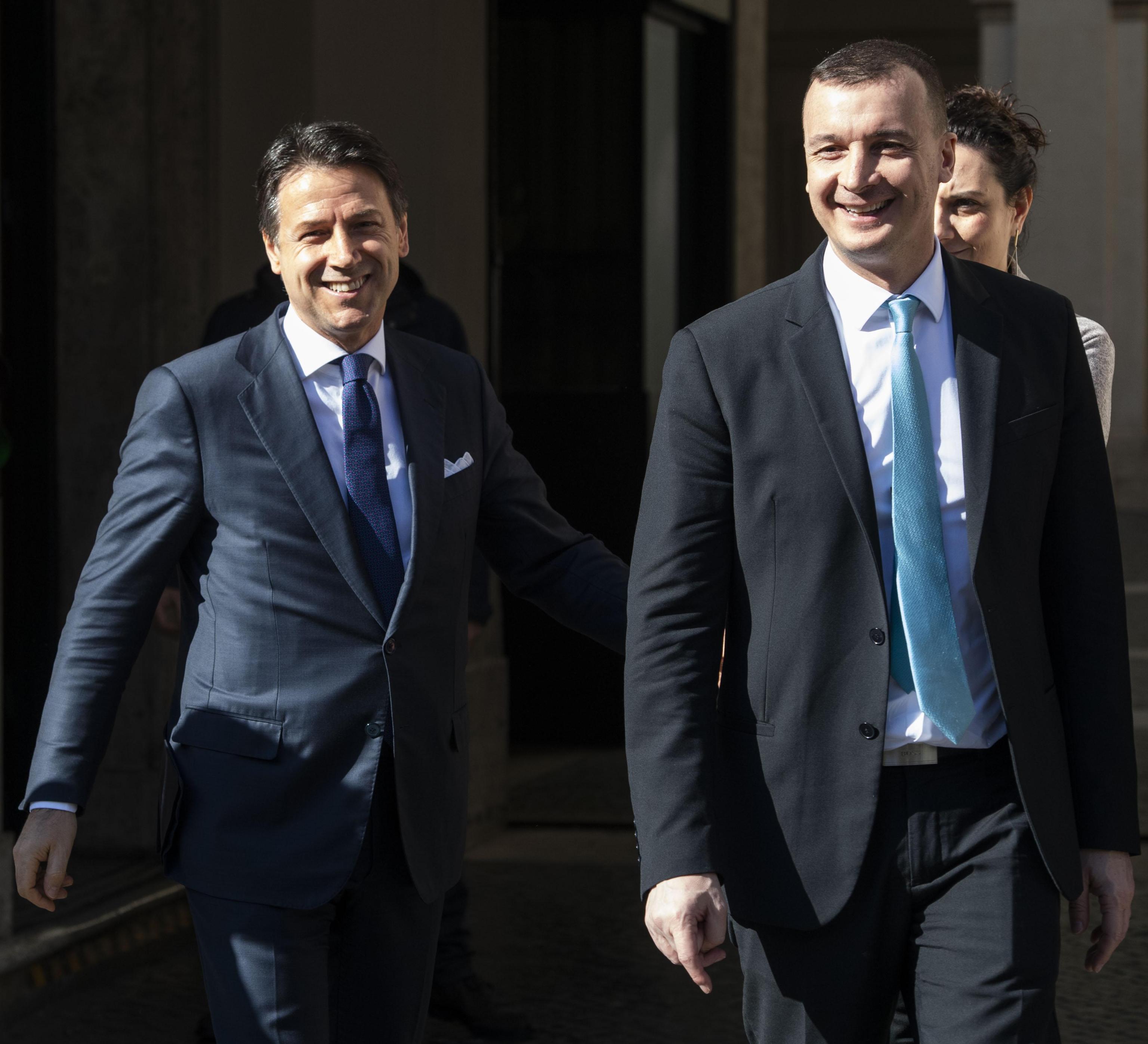 Avanti col comitato di salute pubblica