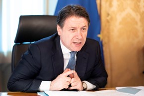 Conte, il decreto e la Carta