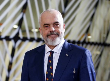 Le parole di Edi Rama contro i barbari nordeuropei