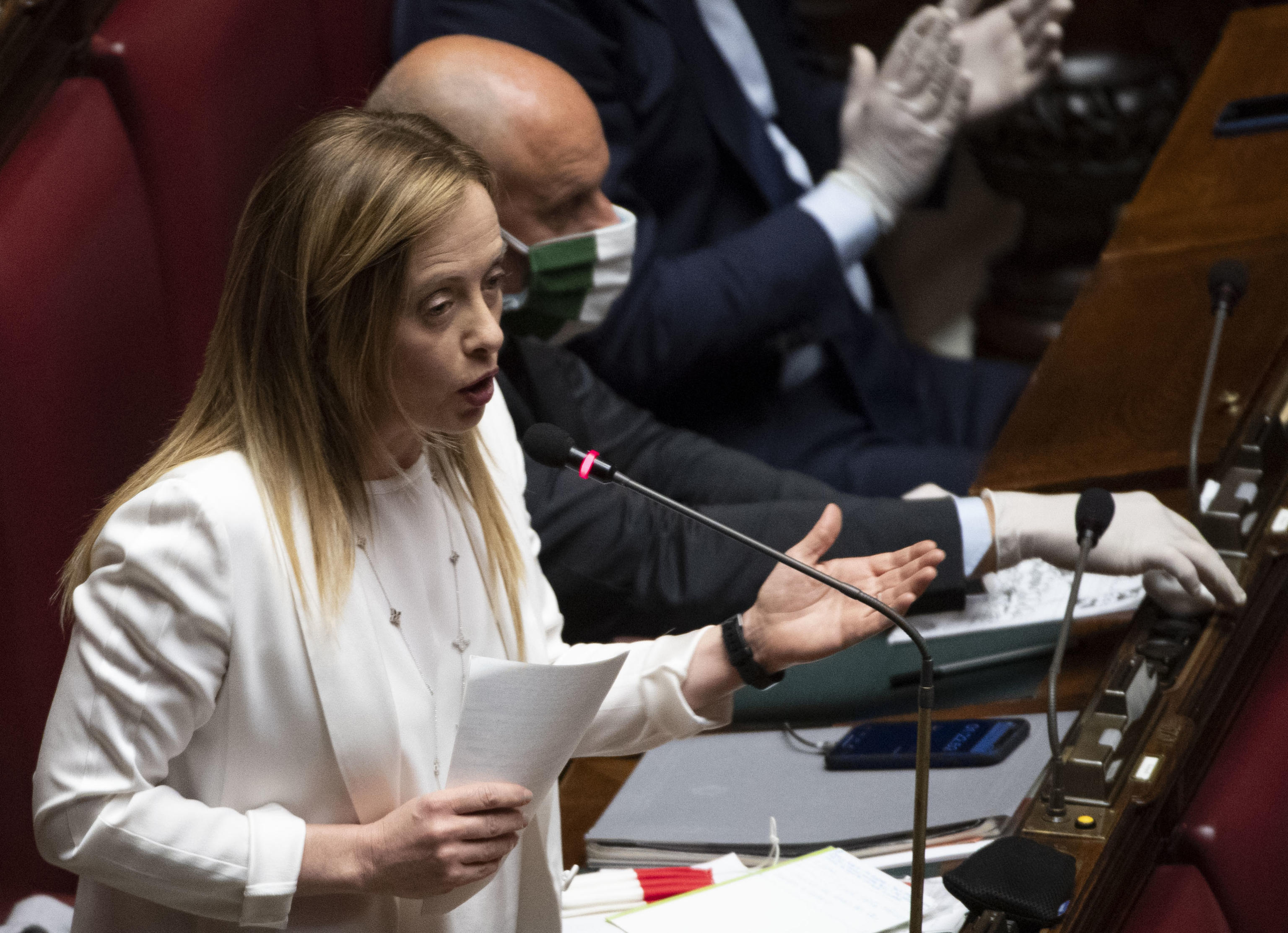 Mes, Meloni: “Italia sconfitta dalla Ue”