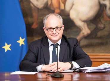 Def: lo Stato senza moneta non ha più soldi
