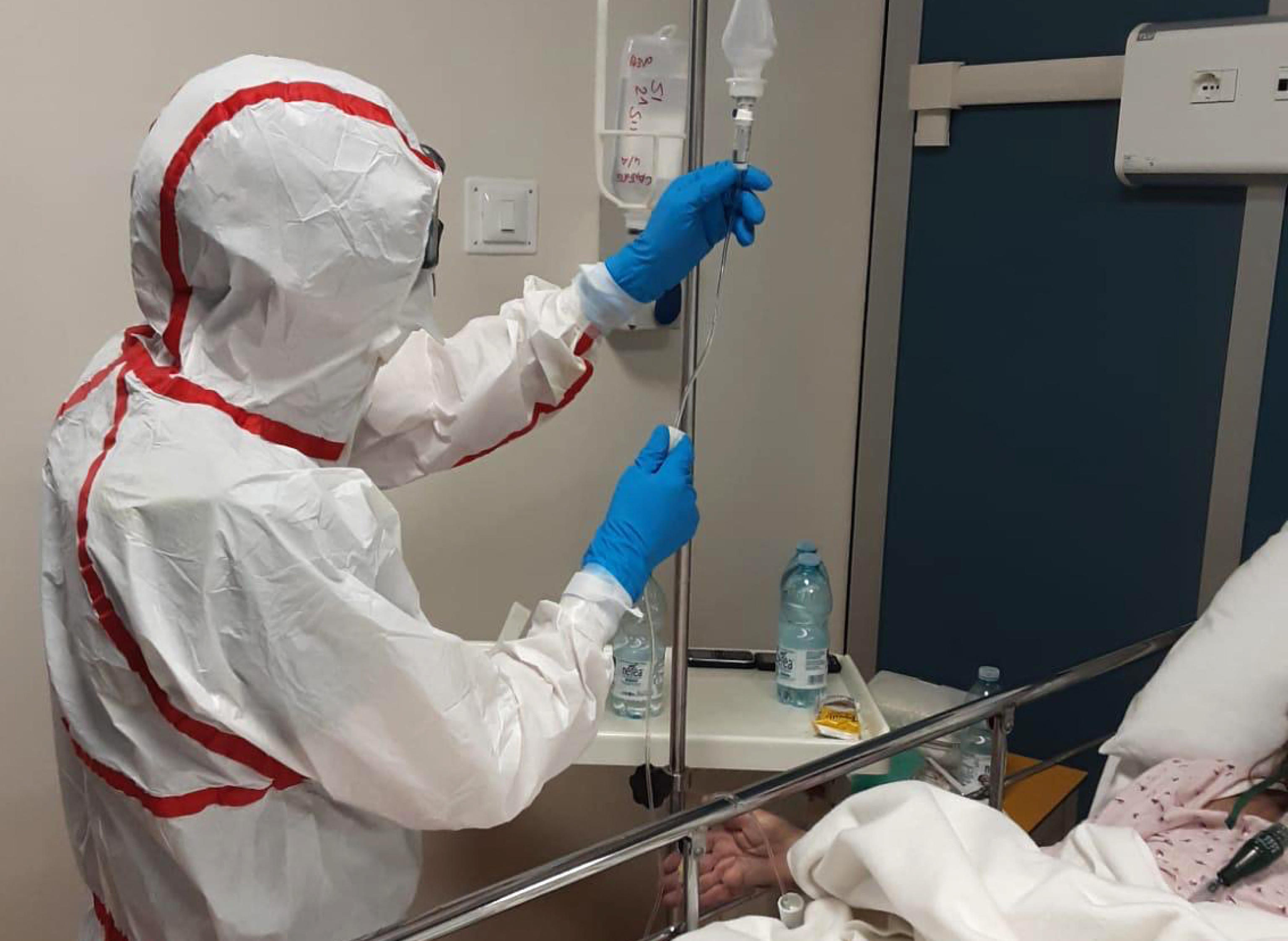 Coronavirus, funzionano i primi test del vaccino italiano