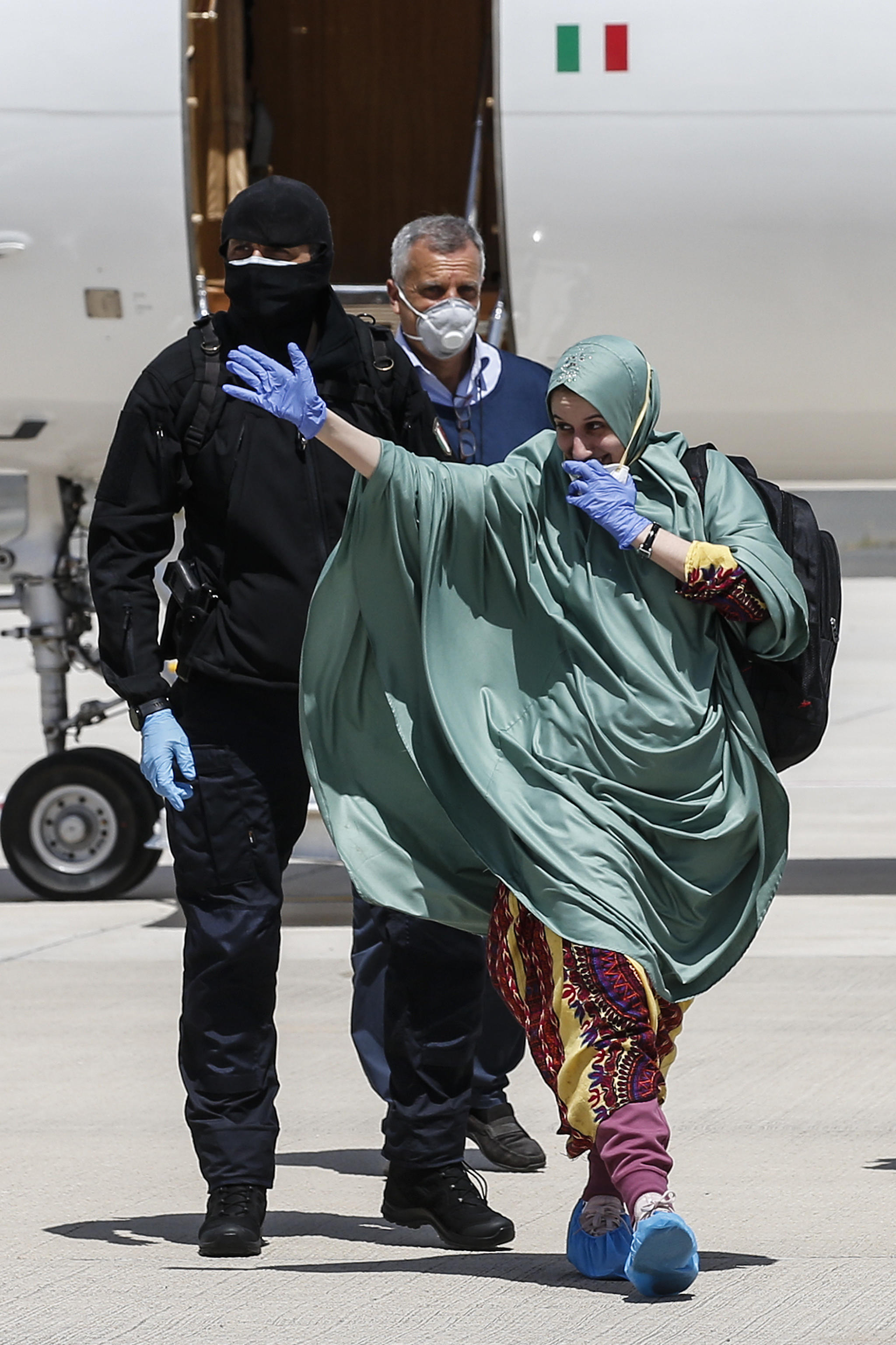 E se certa sinistra scoprisse d’essere un po’ razzista, magari senza saperlo?