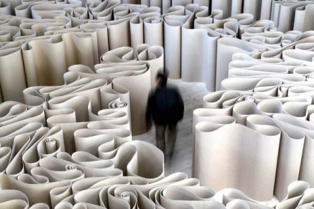 Un decreto celebrativo della burocrazia