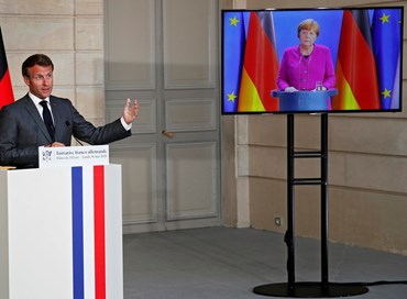 Temiamo Merkel e Macron che portano doni