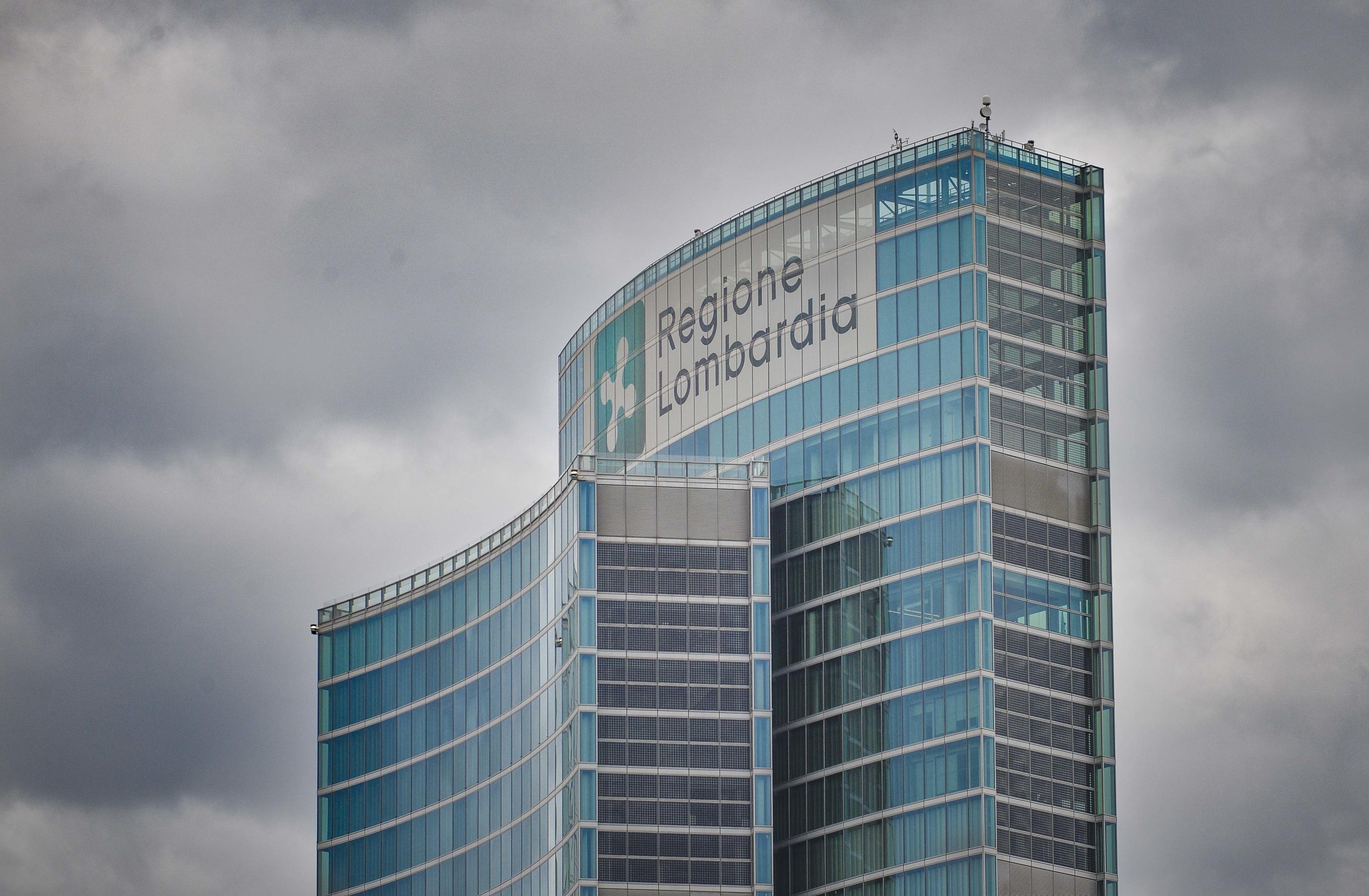 Ritorna la politica del cappio per la Lombardia