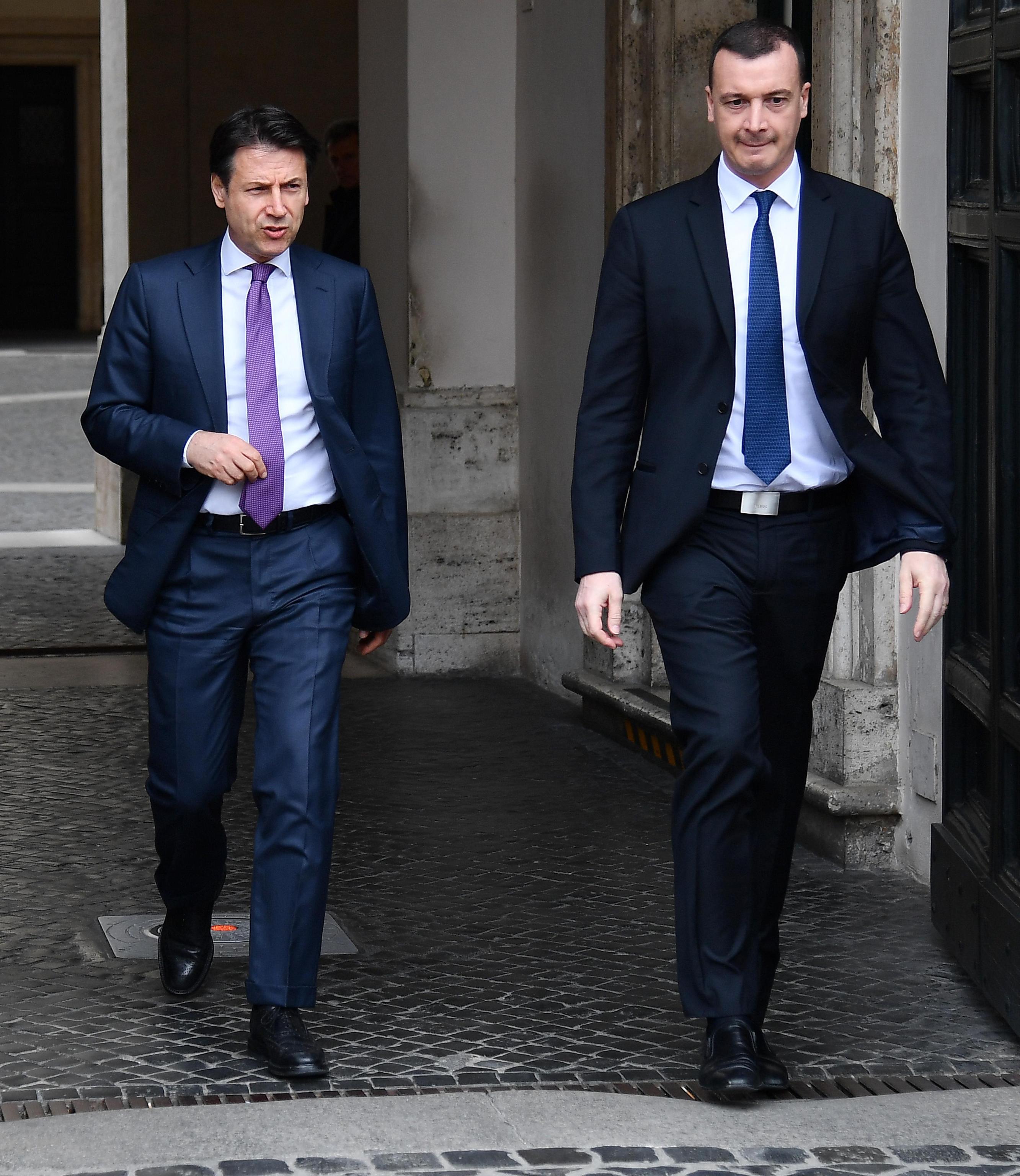 La pagliacciata degli Stati generali