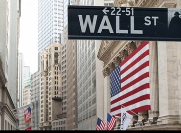 Wall Street vola nonostante le tensioni