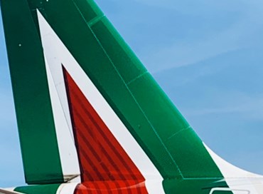 Alitalia: rivolta in Sicilia, pochi voli e cari