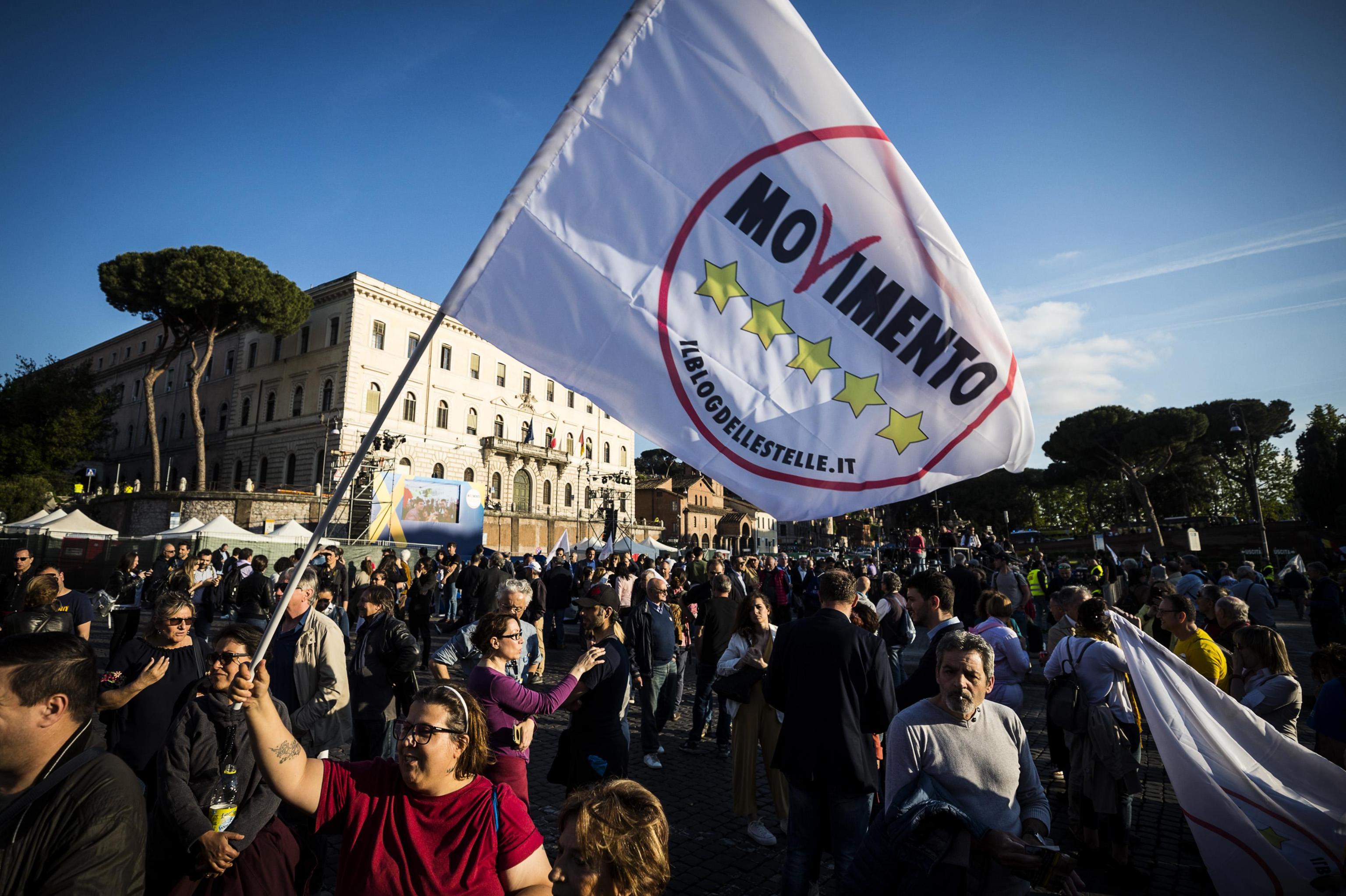 Tra Chávez e Di Matteo tramonta l’ennesimo partito degli onesti