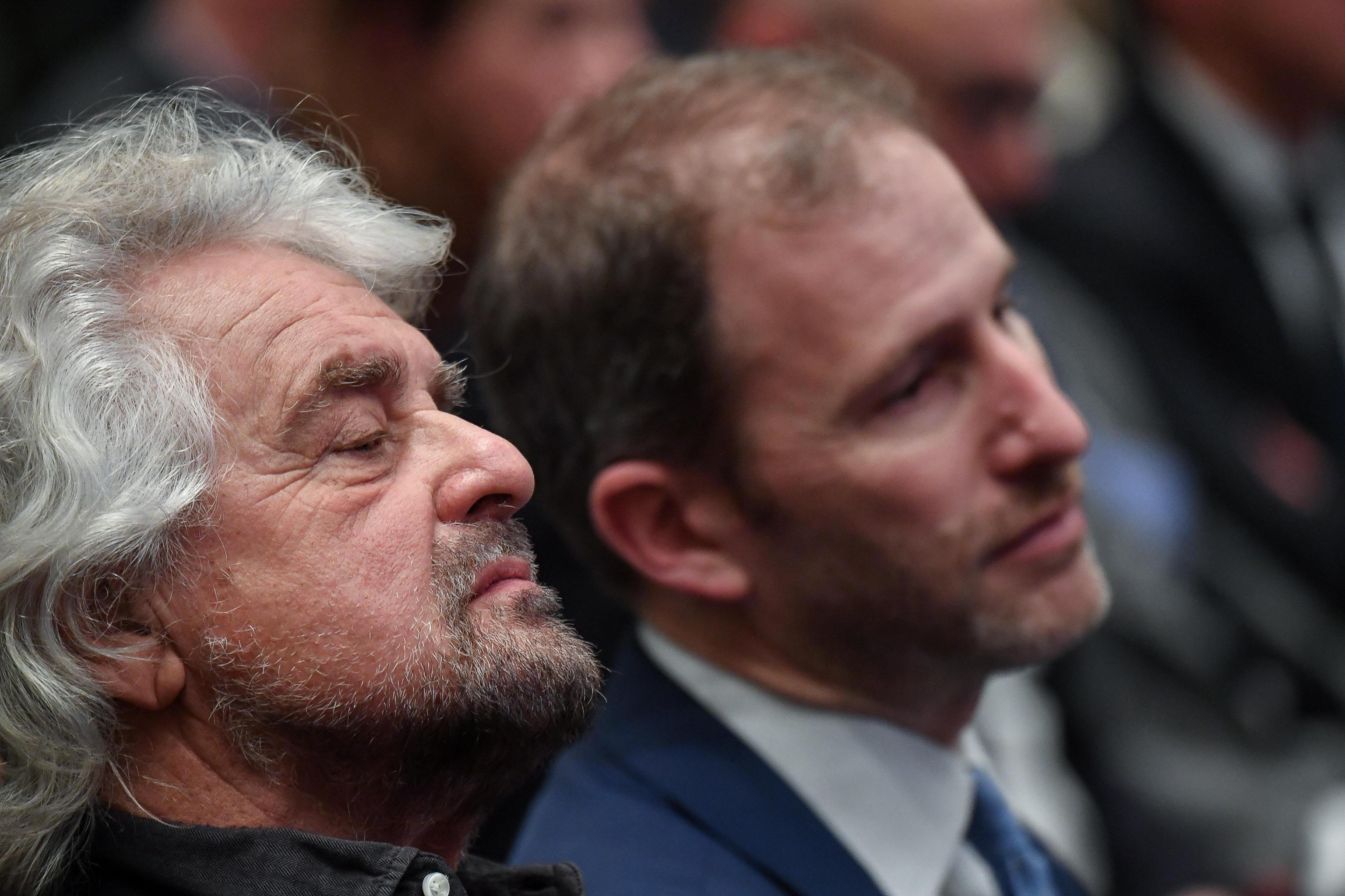 Grillo archivia Casaleggio