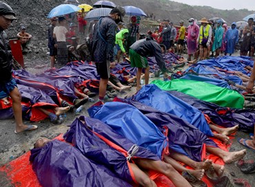Frana miniera di giada in Myanmar, oltre 160 morti