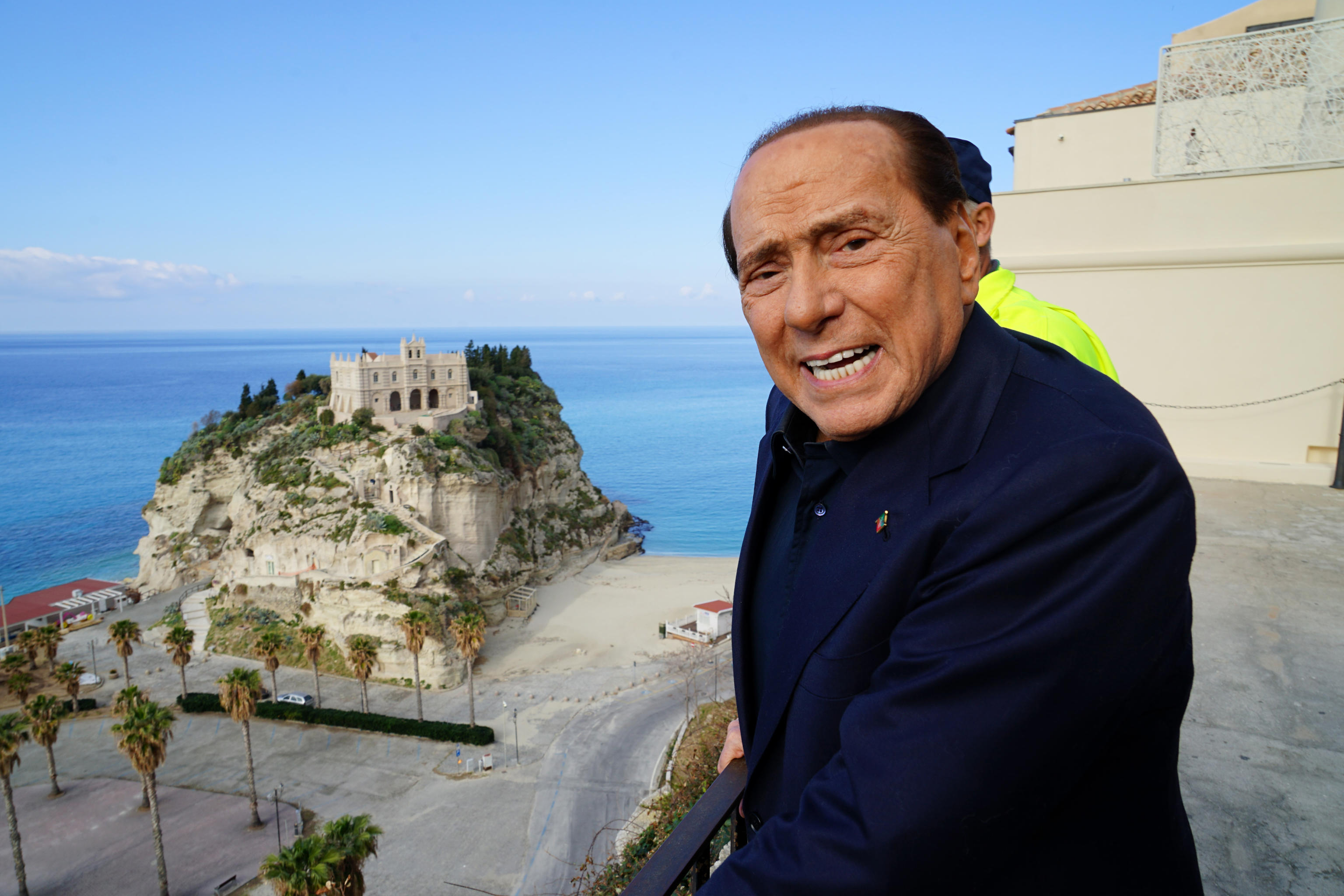Il risarcimento per Berlusconi è un Governo per l’Italia