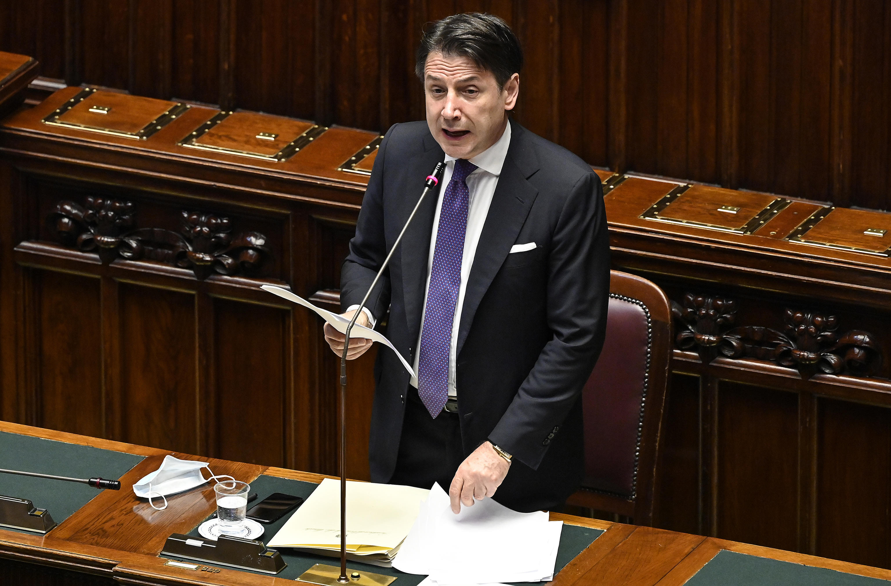 Conte, tentazioni dell’uomo solo al comando