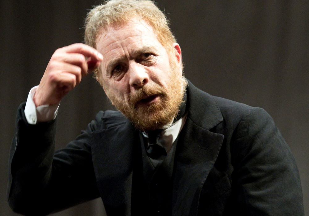 Stagione 2020-21 del Teatro Quirino: The Show Must go on