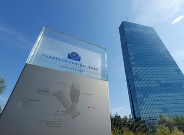 La Bce alle banche, stop dividendi fino al 2021